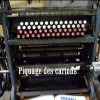 Machine à piquer les cartons